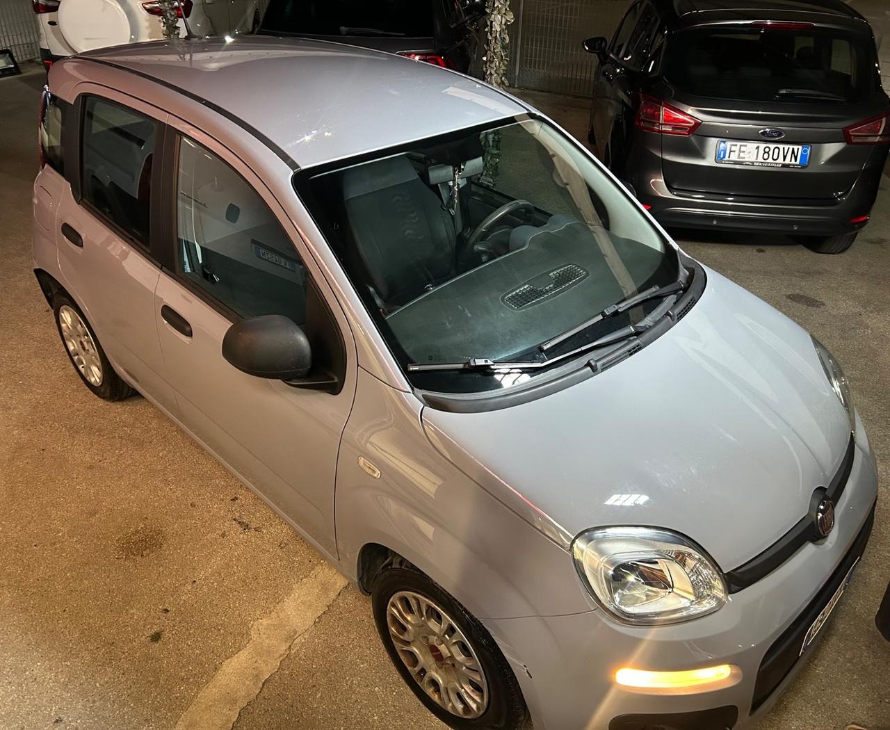 Fiat Panda 1.0 69CV BENZ-Hybrid 2020nuova garanzia