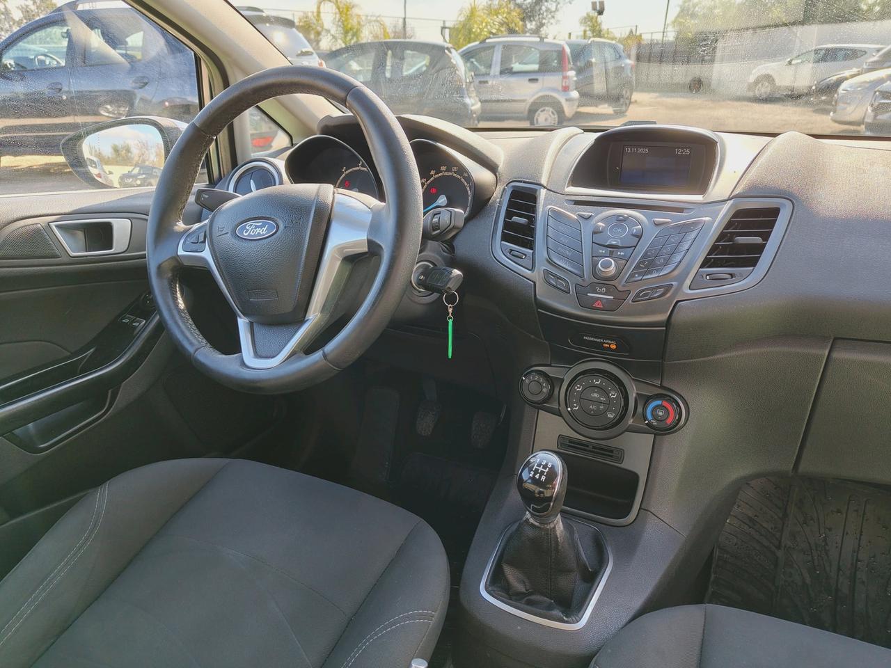 Ford Fiesta 1.5 TDCi 75CV 5 porte Black & White Edition - 2015