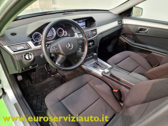 MERCEDES-BENZ E 220 CDI BlueEFFICIENCY Elegance