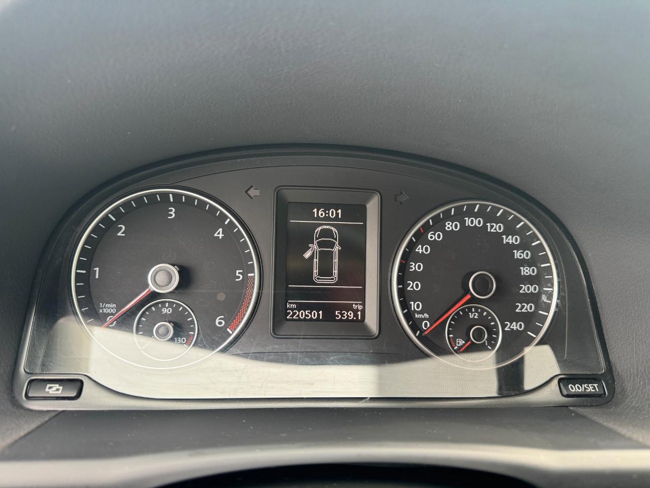 Volkswagen Touran 1.6 TDI DSG Comfortline