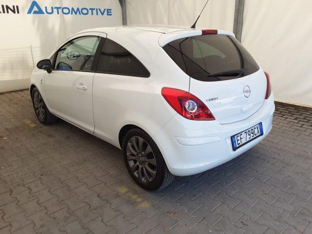 OPEL Corsa 1.2 80cv 3 porte BIFUEL GPL-TECH Edition