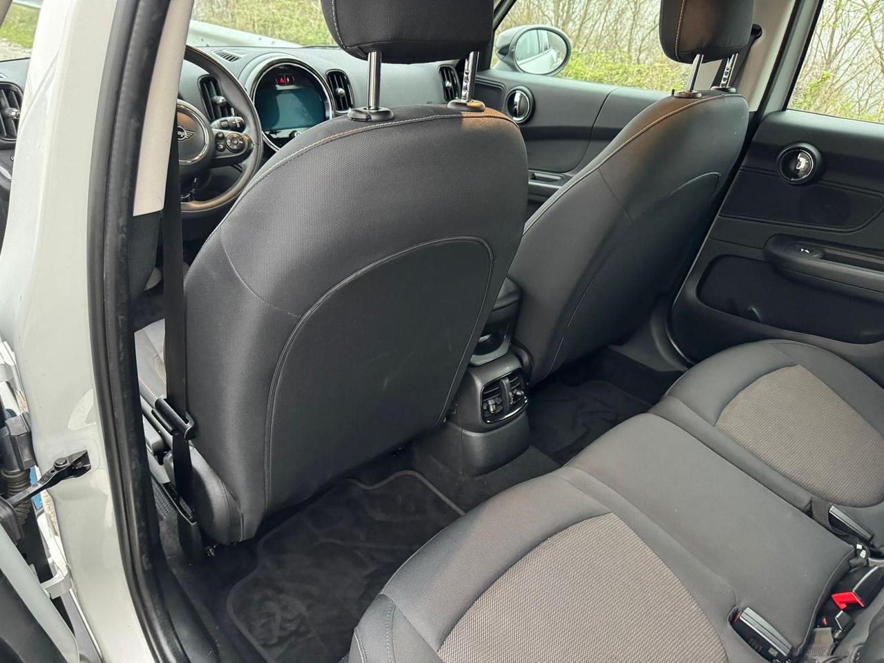 Mini Cooper D Countryman Mini 2.0 Cooper D Business Countryman Automatica