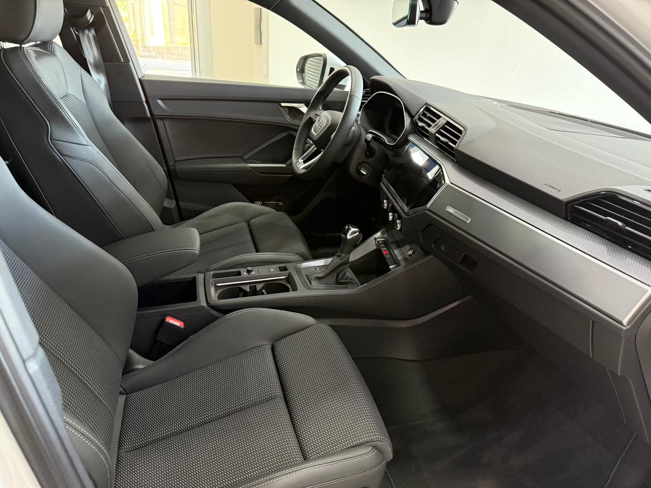 Audi Q3 35 TDI quattro S tronic line edition Tetto Apribile NUOVA DA IMMATRICOLARE
