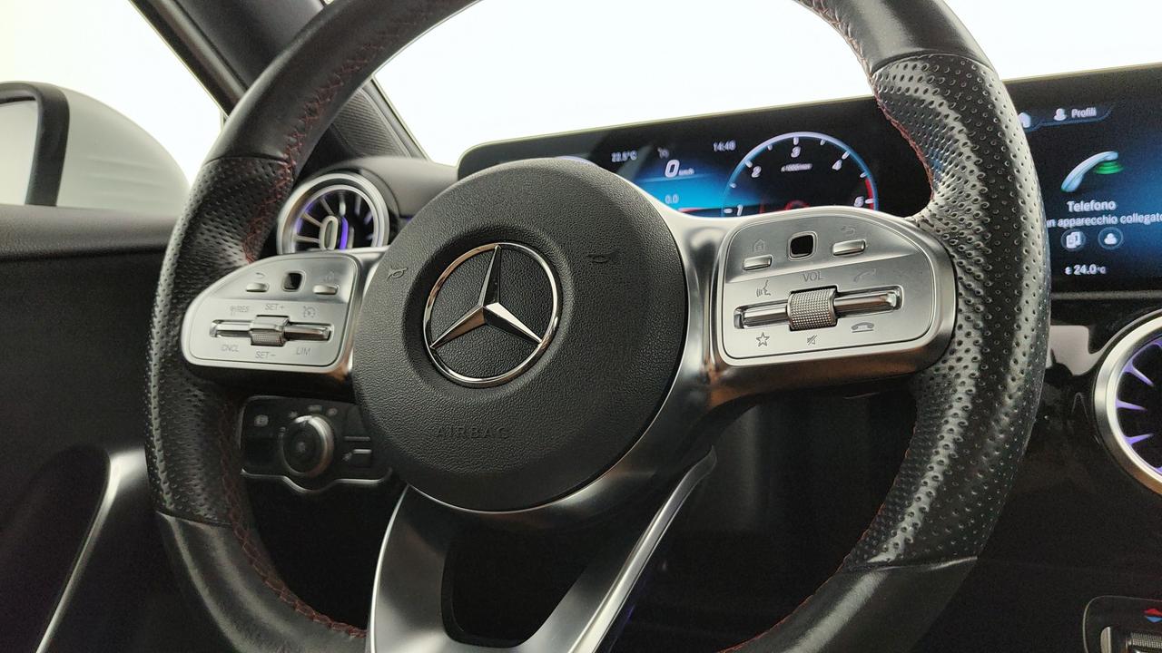 Mercedes-Benz A 180 d Premium auto