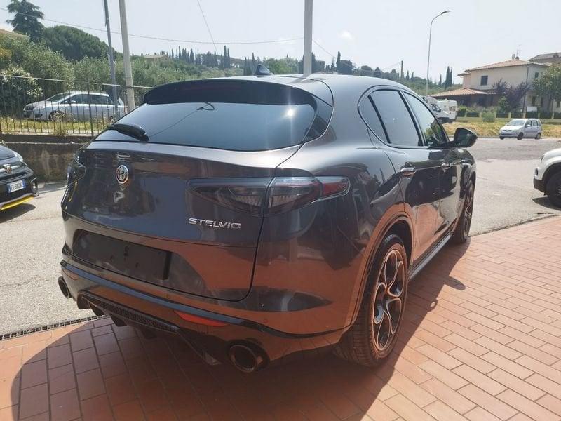 Alfa Romeo Stelvio 2.2 Turbodiesel 210 CV AT8 Q4 Veloce