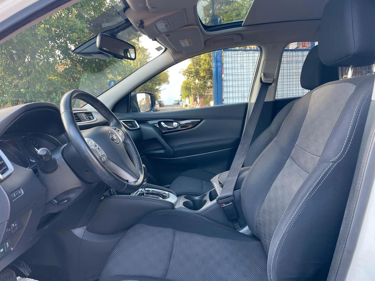 Nissan Qashqai 1.6 dCi 2WD N-Connecta aut