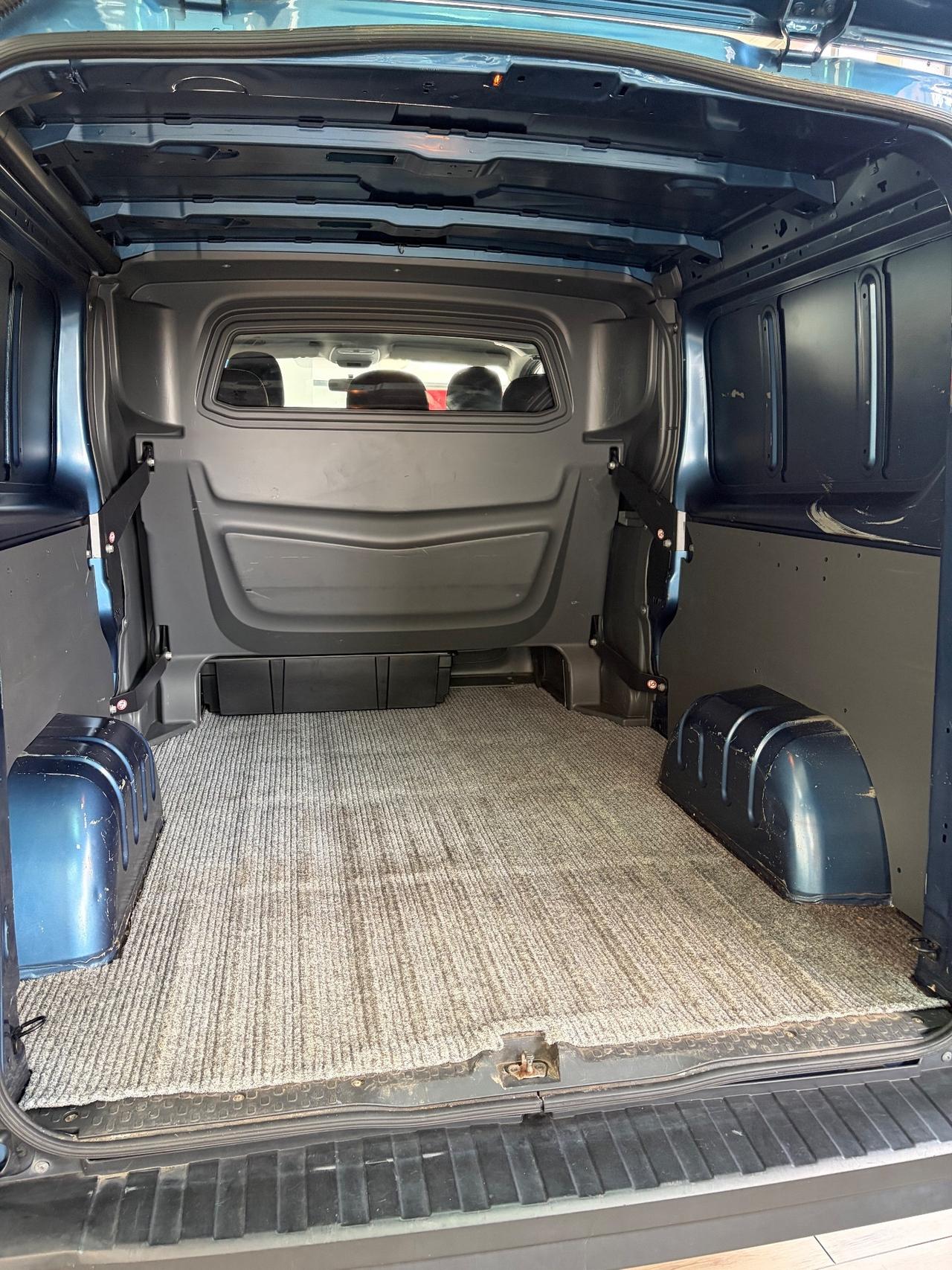 Renault Trafic 5 posti 1.6 Dci120