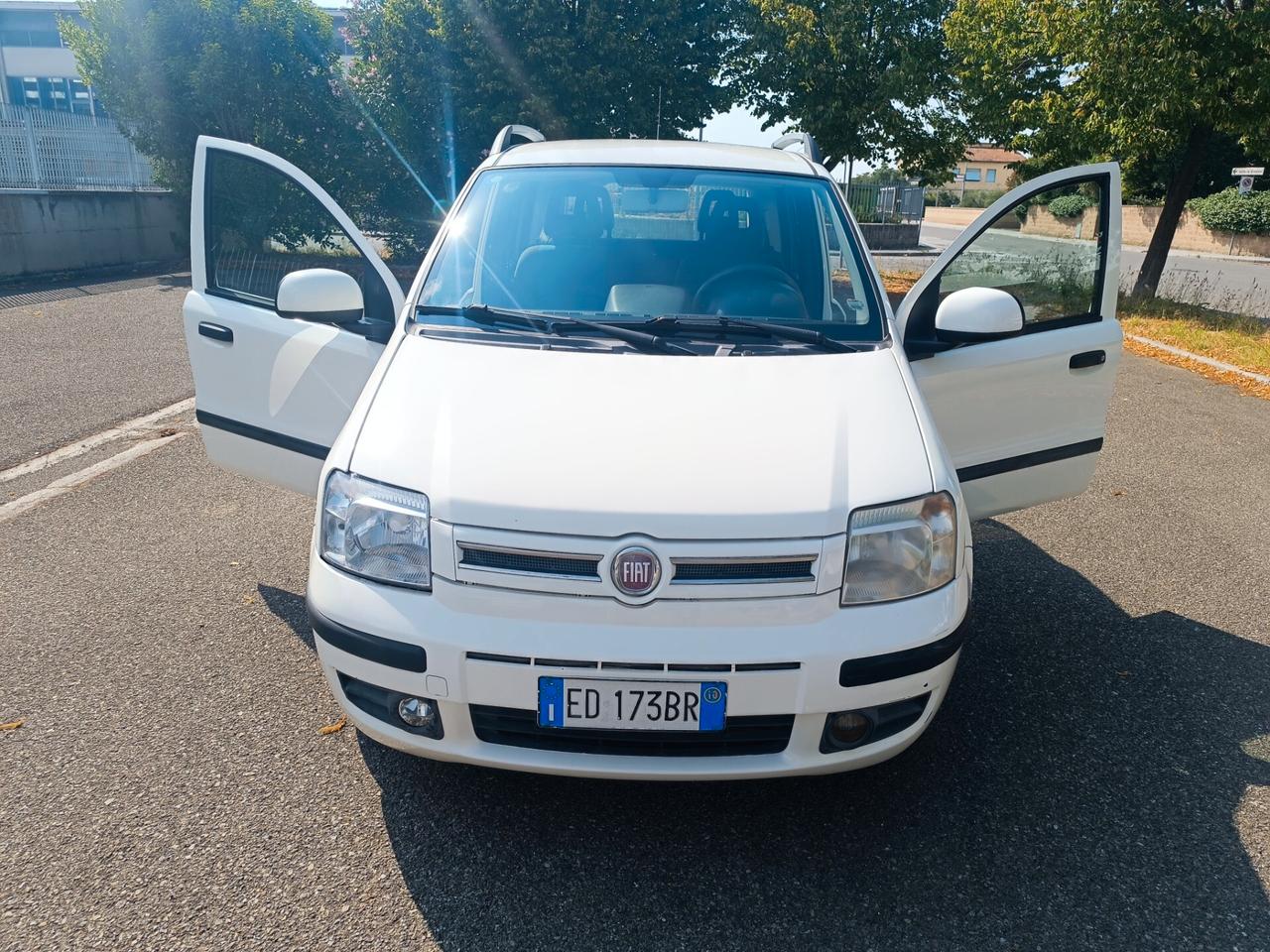 Fiat Panda 1.2 Dynamic SOLAMENTE 112.000 KM