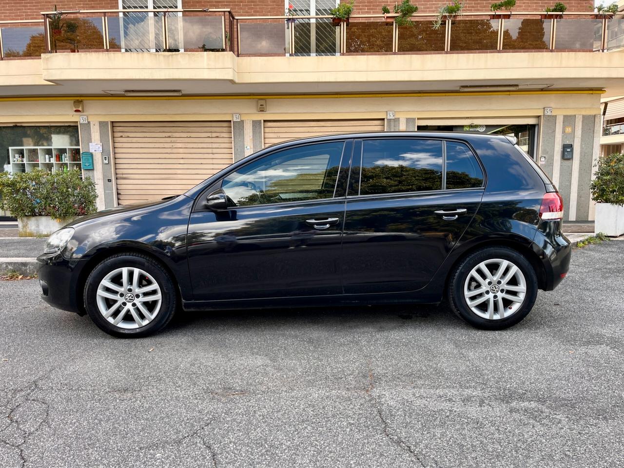 Volkswagen Golf 1.6 TDI DPF 3p. Highline