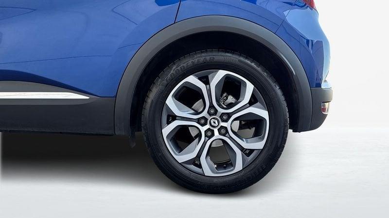 Renault Captur 1.6 E-Tech hybrid Techno Fast Track 145cv auto