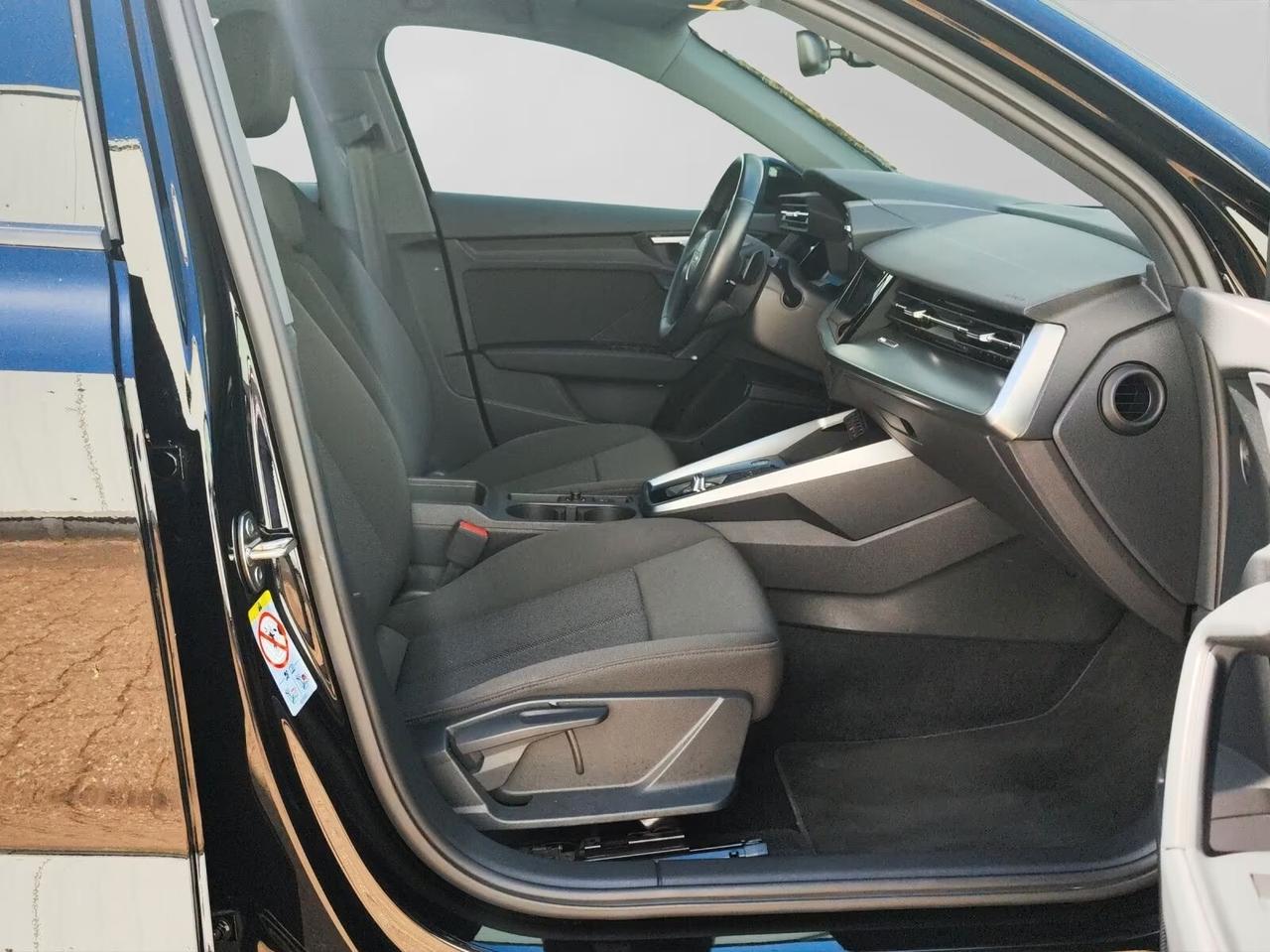 Audi A3 SPB 30 g-tron S tronic Business Advanced