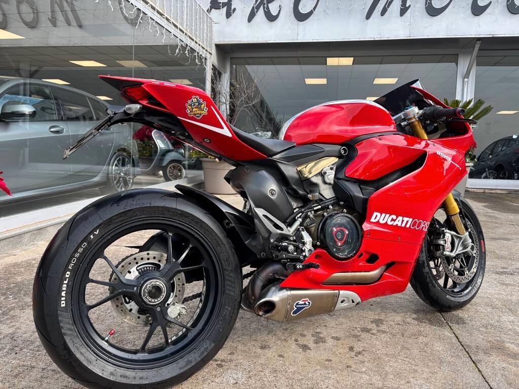 Ducati Panigale R1199 2014 / 18.000 KM Tua a soli 249 Euro al mese