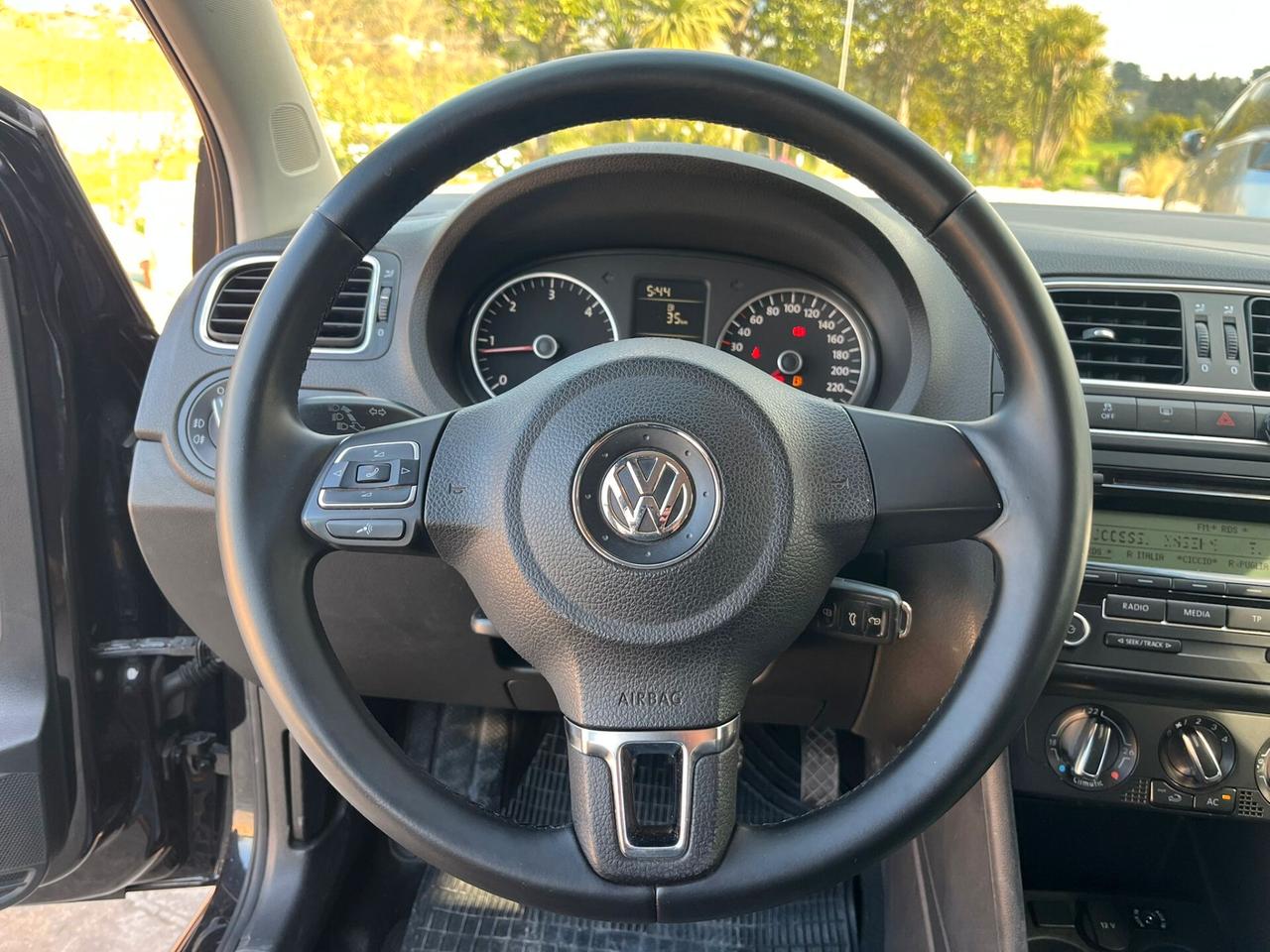 Volkswagen Polo 1.6 TDI - IDEALE X NEOPATENTATI - 2011