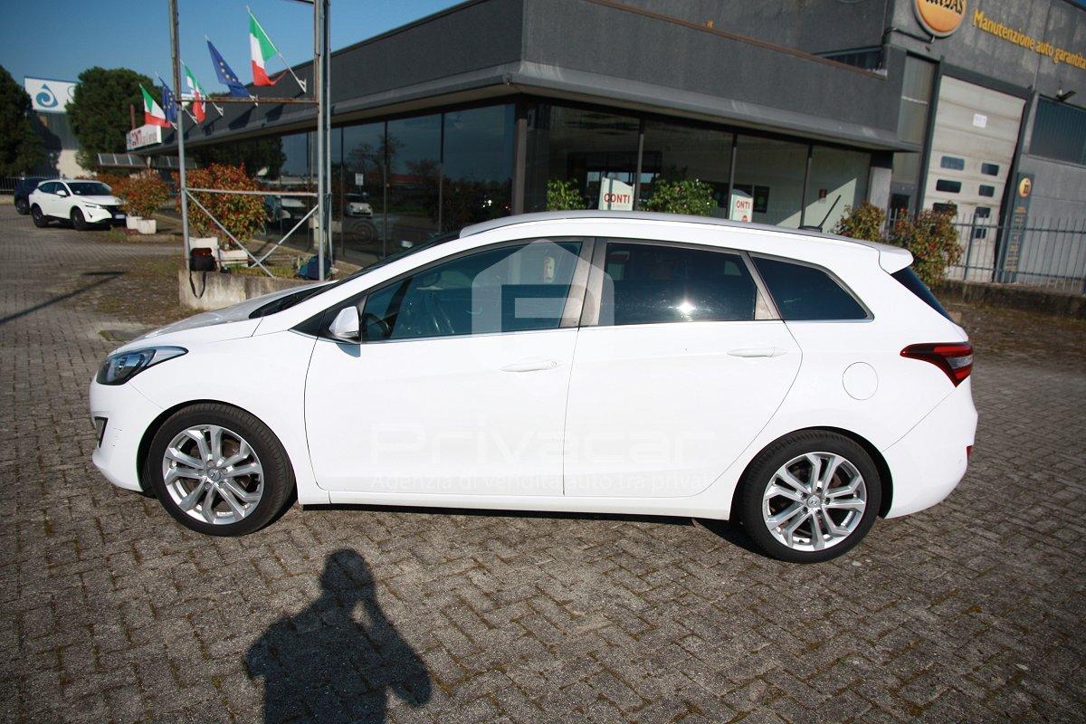 HYUNDAI i30 Wagon 1.6 CRDi Go!