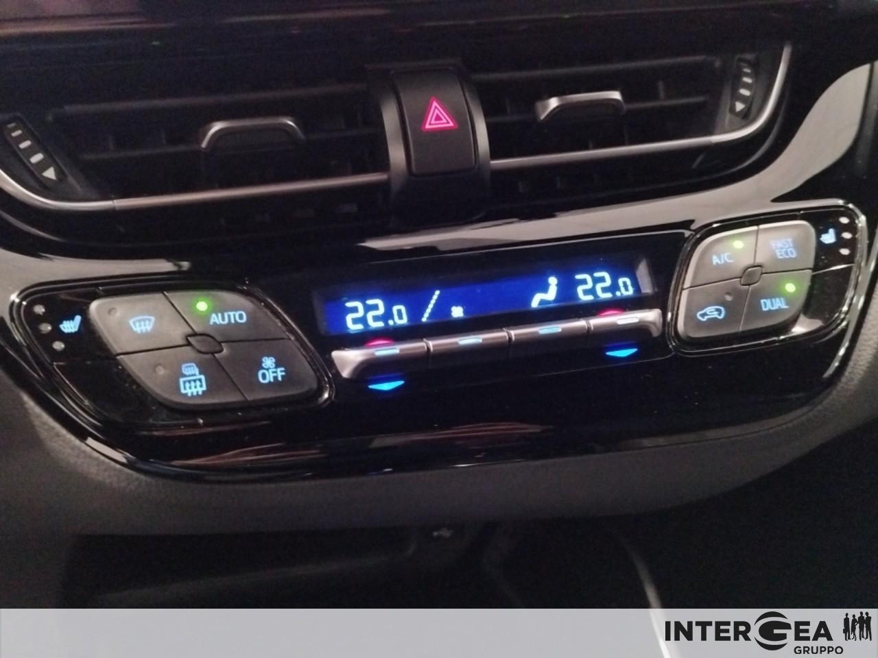 TOYOTA C-HR 1.8h Trend e-cvt