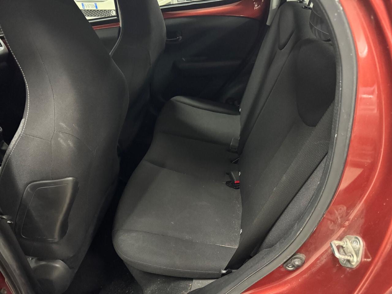 Peugeot 108 VTi 72 S&S 5 porte Allure