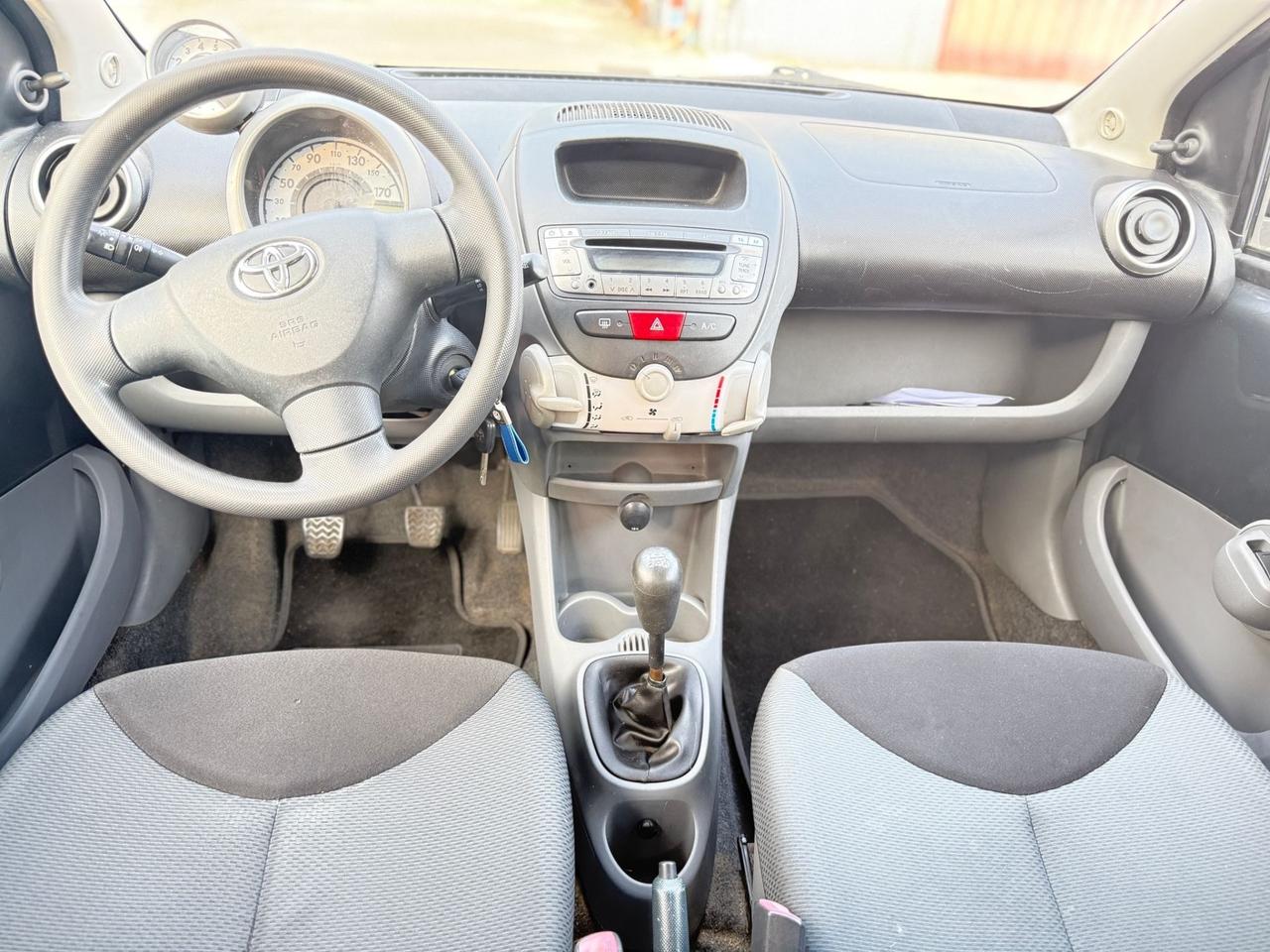 Toyota Aygo 1.0 12V VVT-i 5 porte