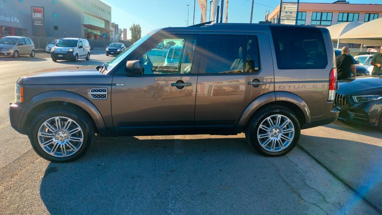 Land Rover Discovery 4 3.0 TDV6 HSE