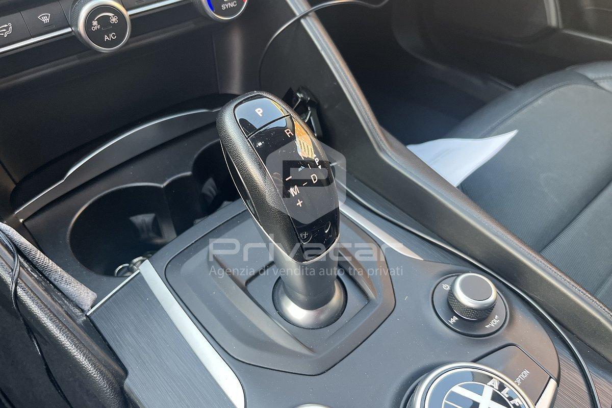 ALFA ROMEO Giulia 2.2 Turbodiesel 180 CV AT8 Sport Edition