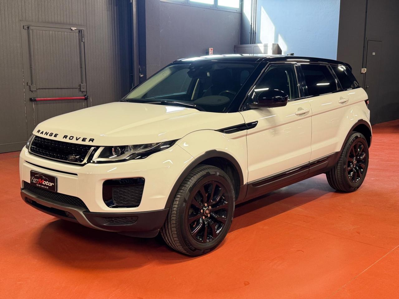 Land Rover Range Evoque 2.0 TD4 150 CV 5p. SE