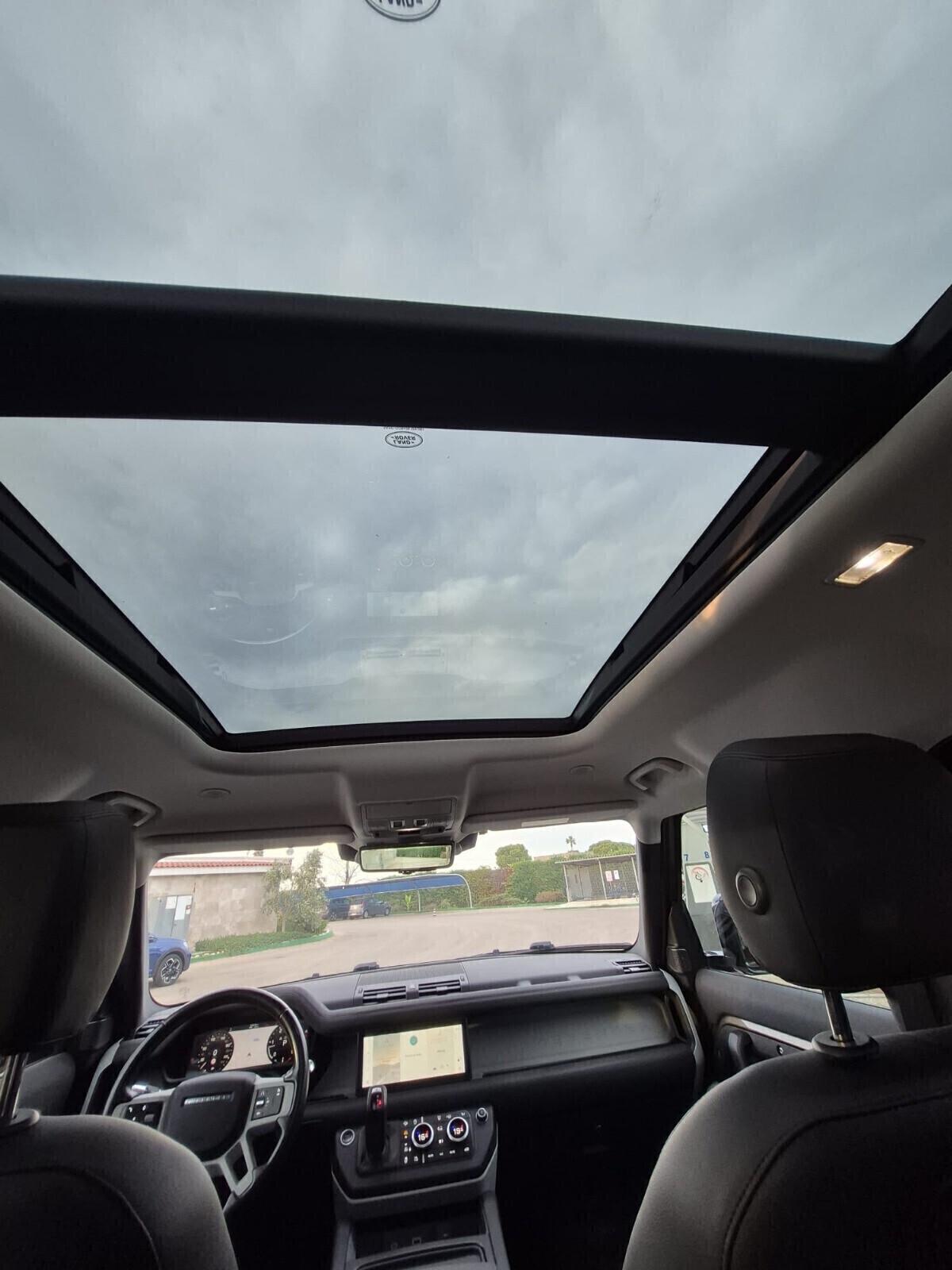 LAND ROVER DEFENDER 110 2.0 240 Cv TETTO APRIBILE 7 POSTI -8-2020