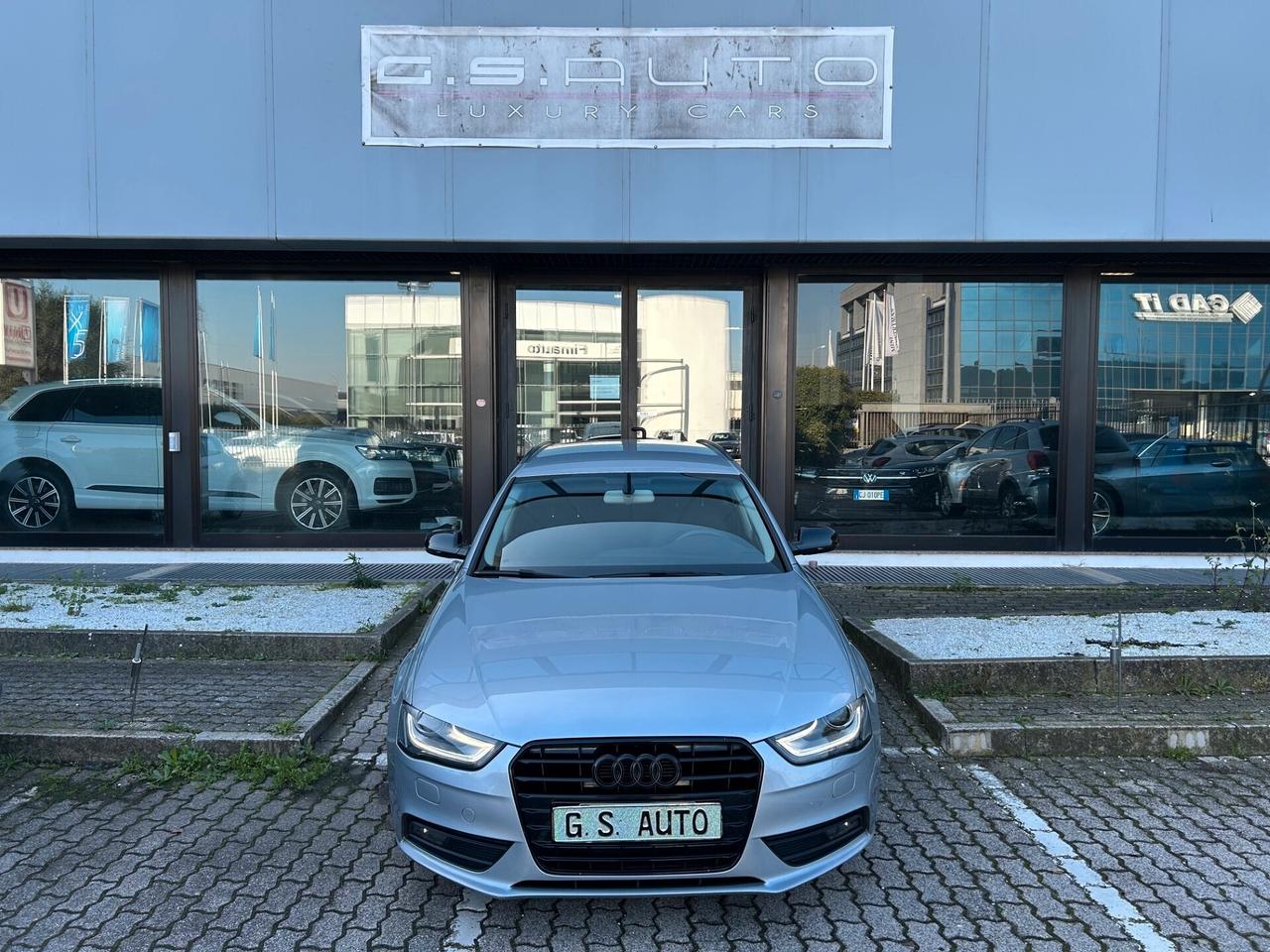 Audi A4 Avant 2.0 tdi ultra Advanced 163cv S-Line