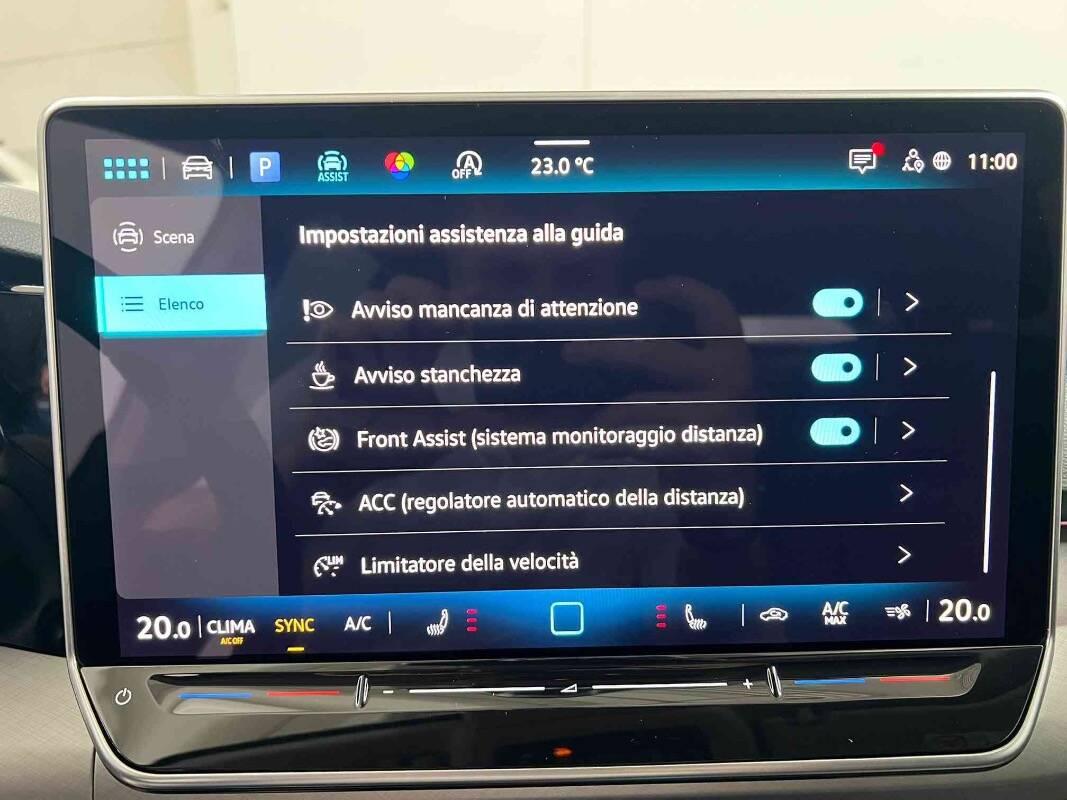 Volkswagen Golf 1.5 etsi Life 115cv dsg