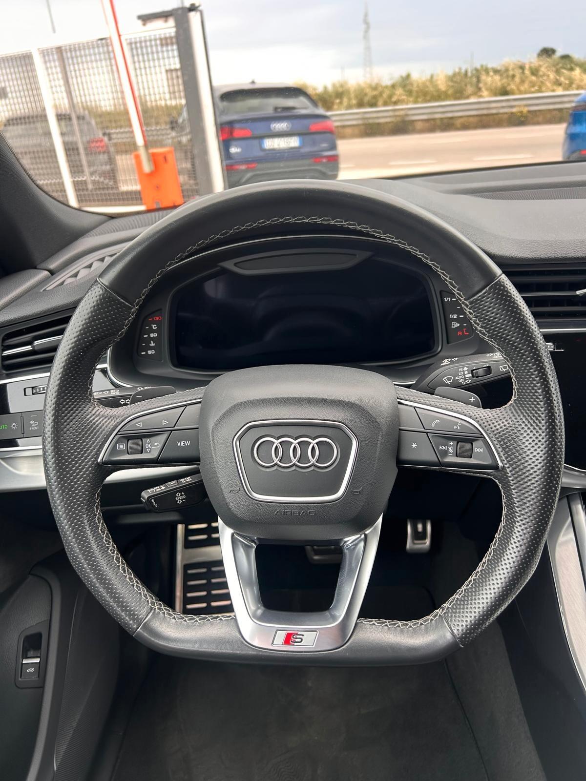 Audi Q8 50 TDI 286 CV quattro tiptronic