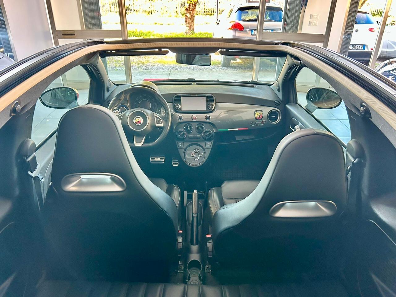 Abarth 500 C 1.4 Turbo T-Jet