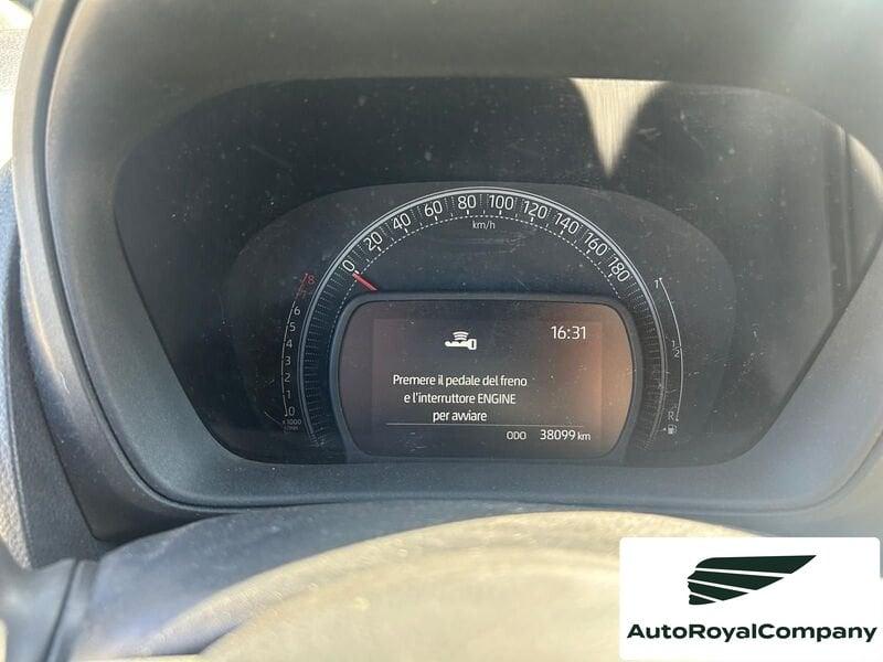 Toyota Aygo X 1.0B (72 CV) Lounge Air S-CVT