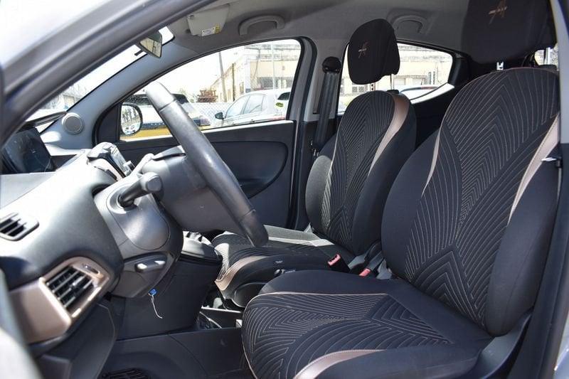 Lancia Ypsilon 1.0 FireFly 70cv Hybrid ALBERTA FERRETTI