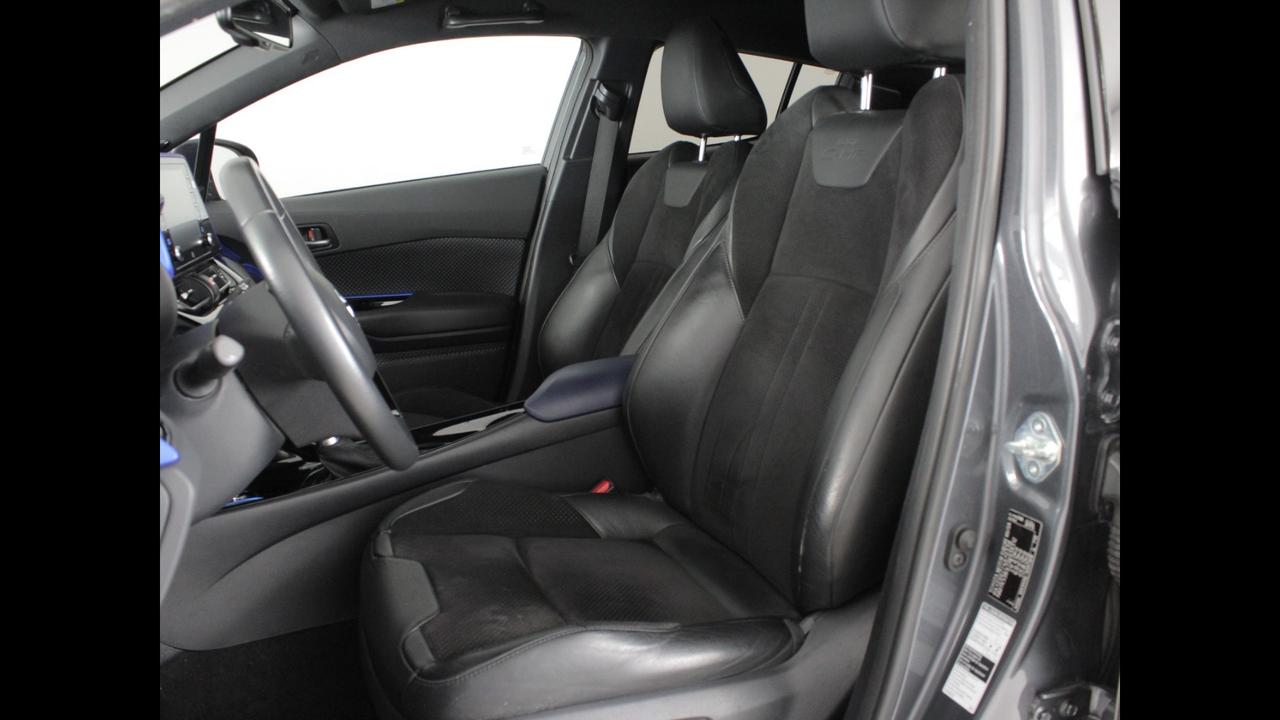 TOYOTA C-HR I 2020 - C-HR 2.0h Style e-cvt