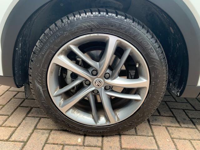 MG HS 1.5 t Luxury auto