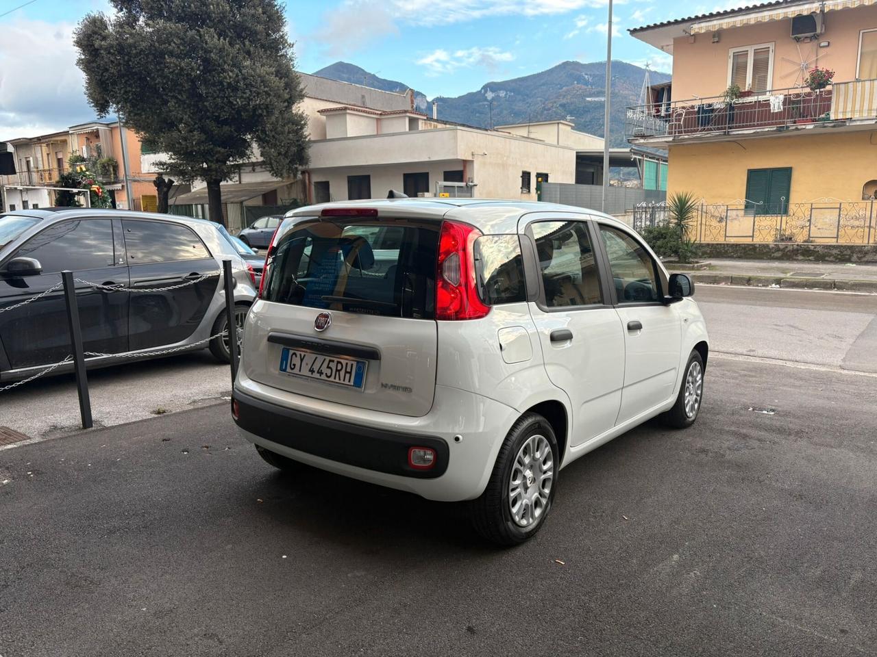 Fiat Panda Pandina 1.0 FireFly S&S Hybrid