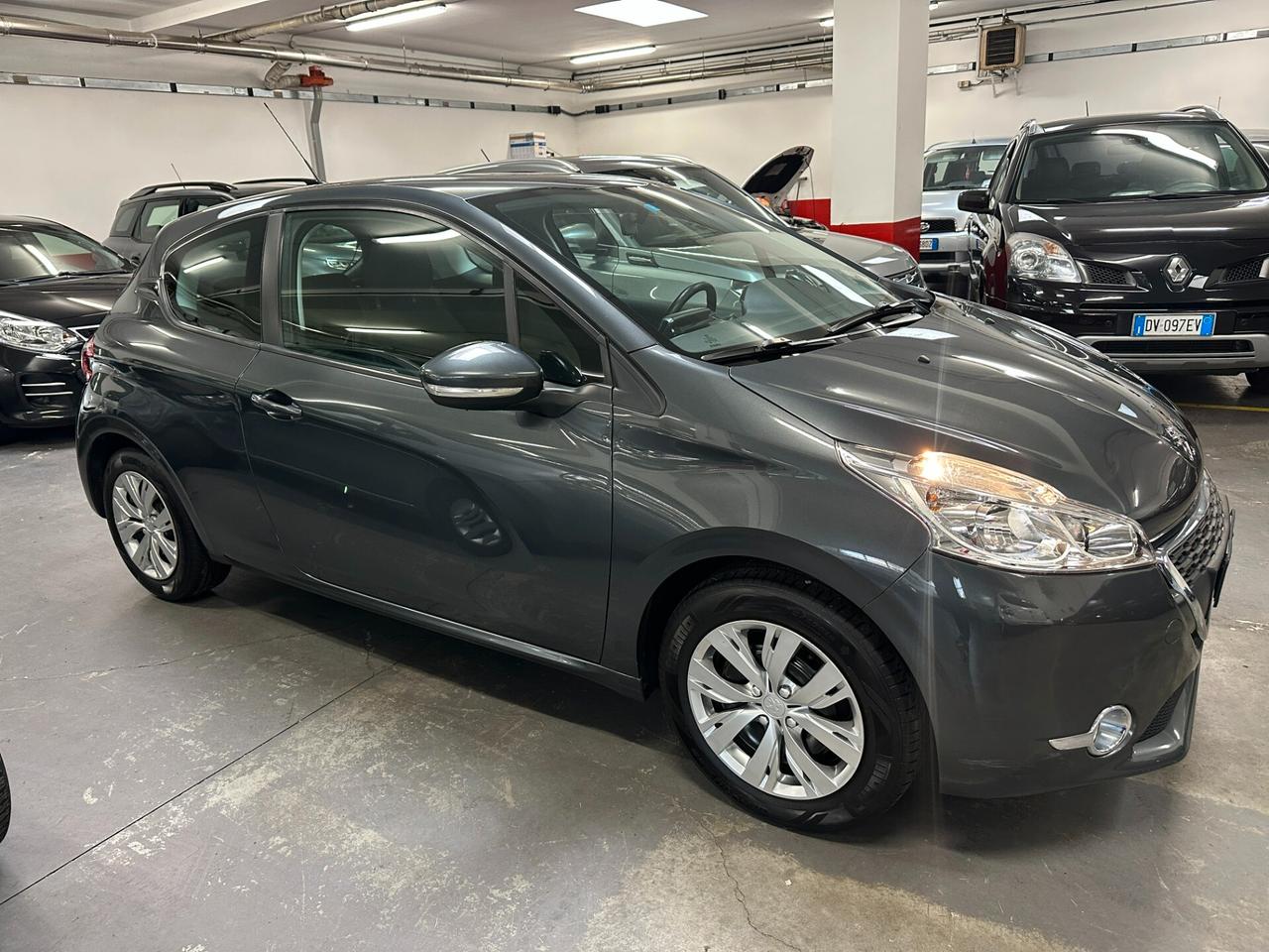 Peugeot 208 1.2 VTi 82 CV 3 porte Active