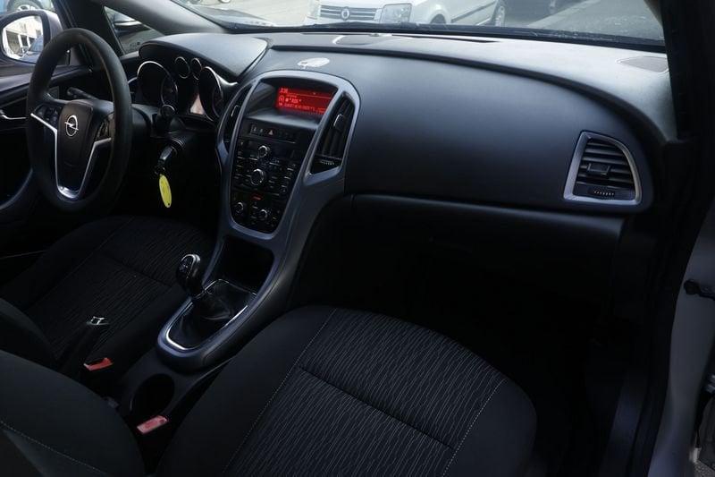 Opel Astra Opel Astra 1.7 CDTI 110CV Sports Tourer Cosmo Unicopropietario