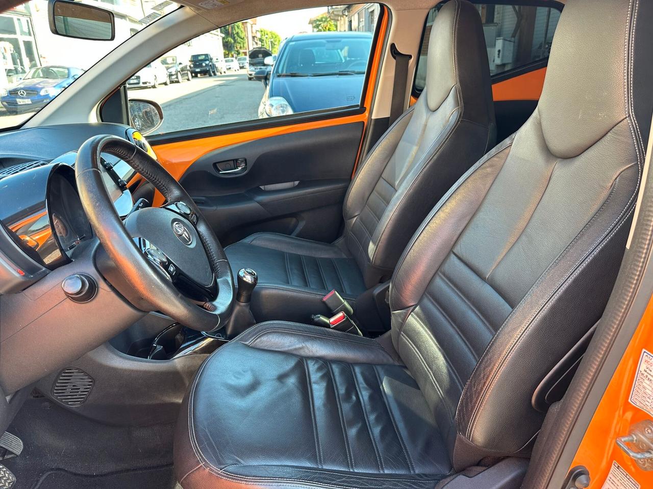 Toyota Aygo 1.0 VVT-i 69 CV 5 porte x-cool