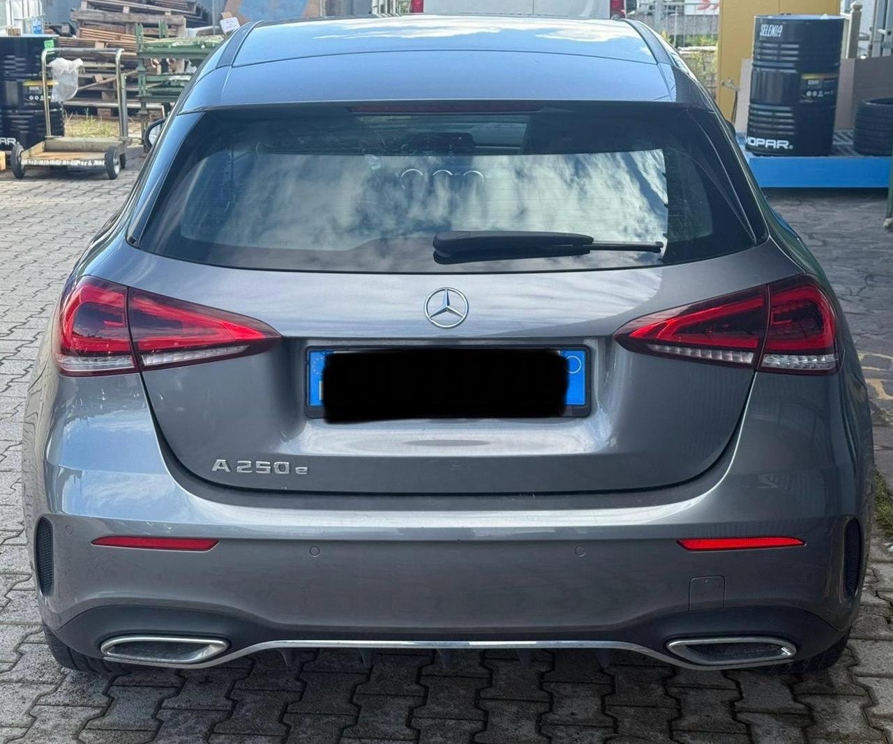 Mercedes-benz A 250 A 250 e Automatic EQ-Power Business