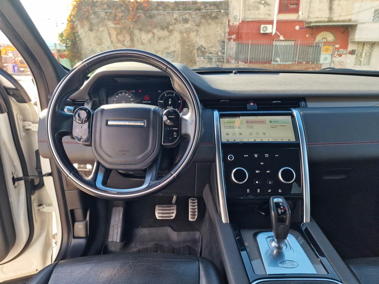 Land Rover Discovery Sport 2.0 eD4 150 CV 2WD R-Dynamic SE