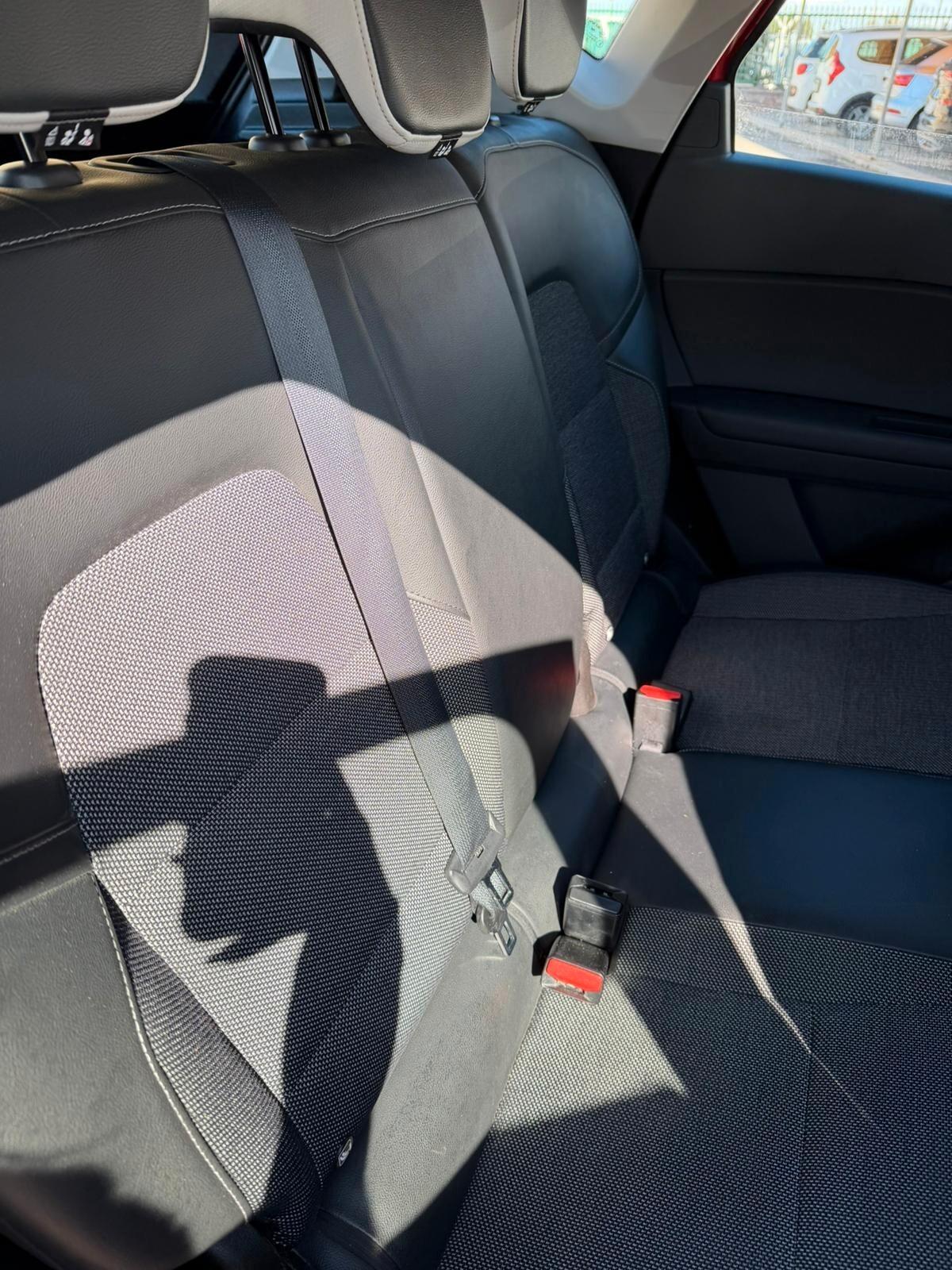 Renault Captur E-TECH PLUG-IN HYBRID 1.6 AUTOMATICA/NAVI/P