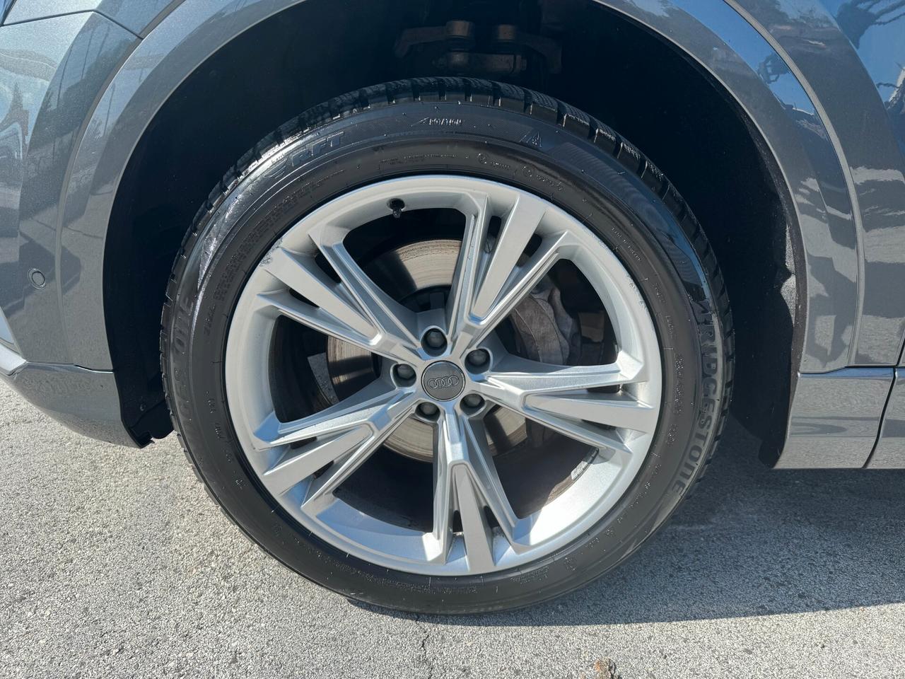 Audi Q8 50 TDI 286 CV quattro tiptronic S-LINE
