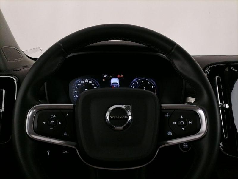 Volvo XC40 1.5 t2 Momentum Pro auto my21