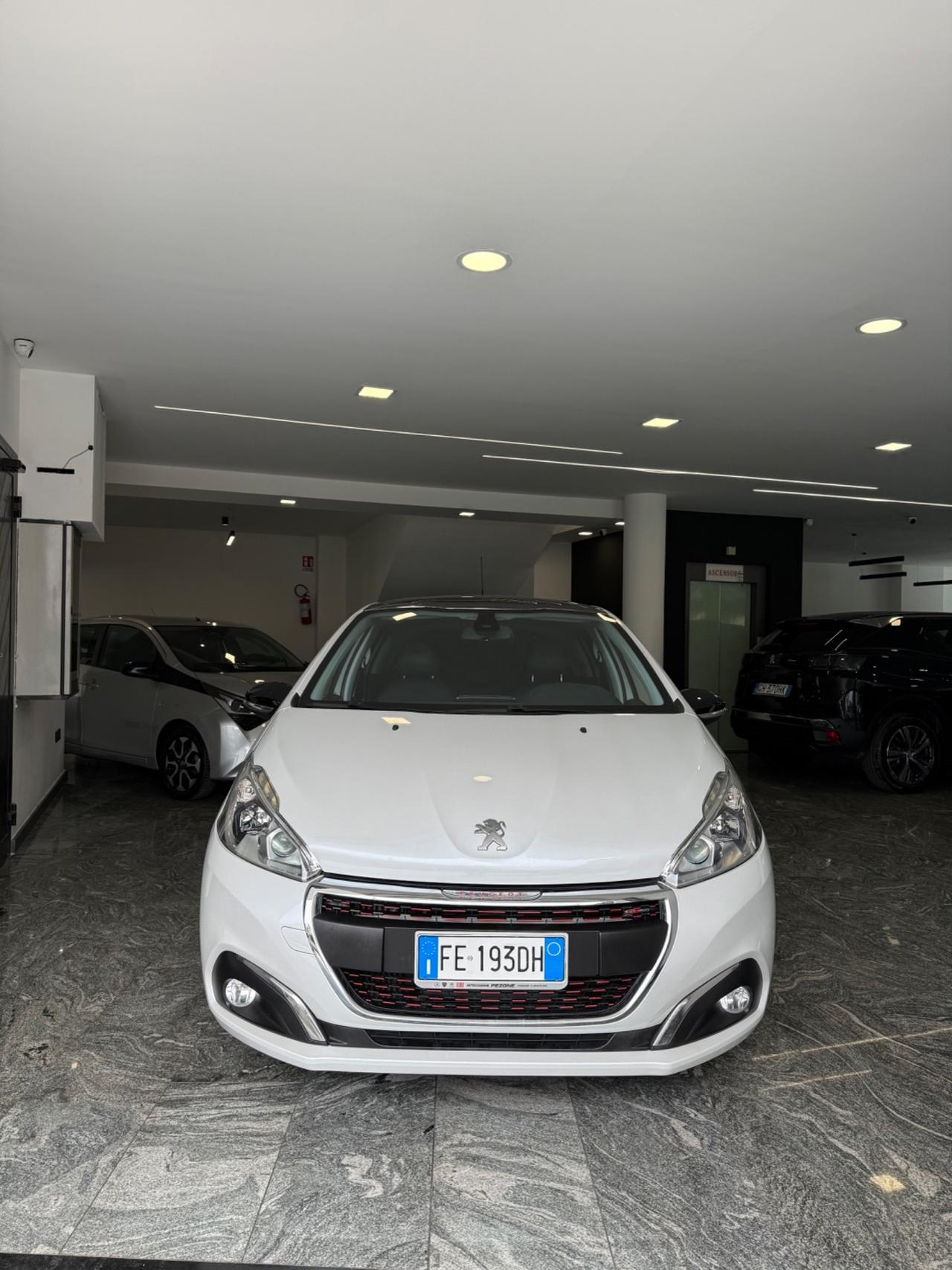 Peugeot 208 BlueHDi 100 5 porte GT Line