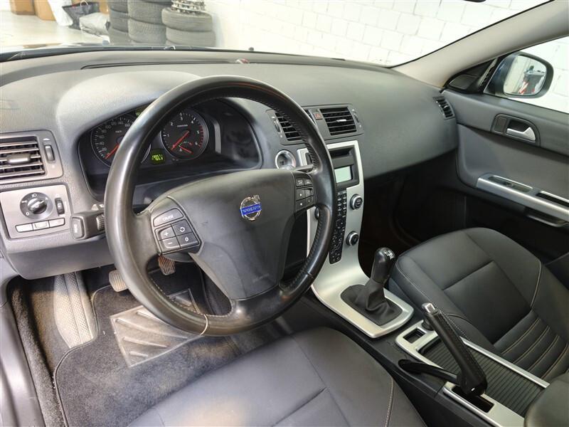 Volvo V50 D2 POLAR !!! 130.000 !!!