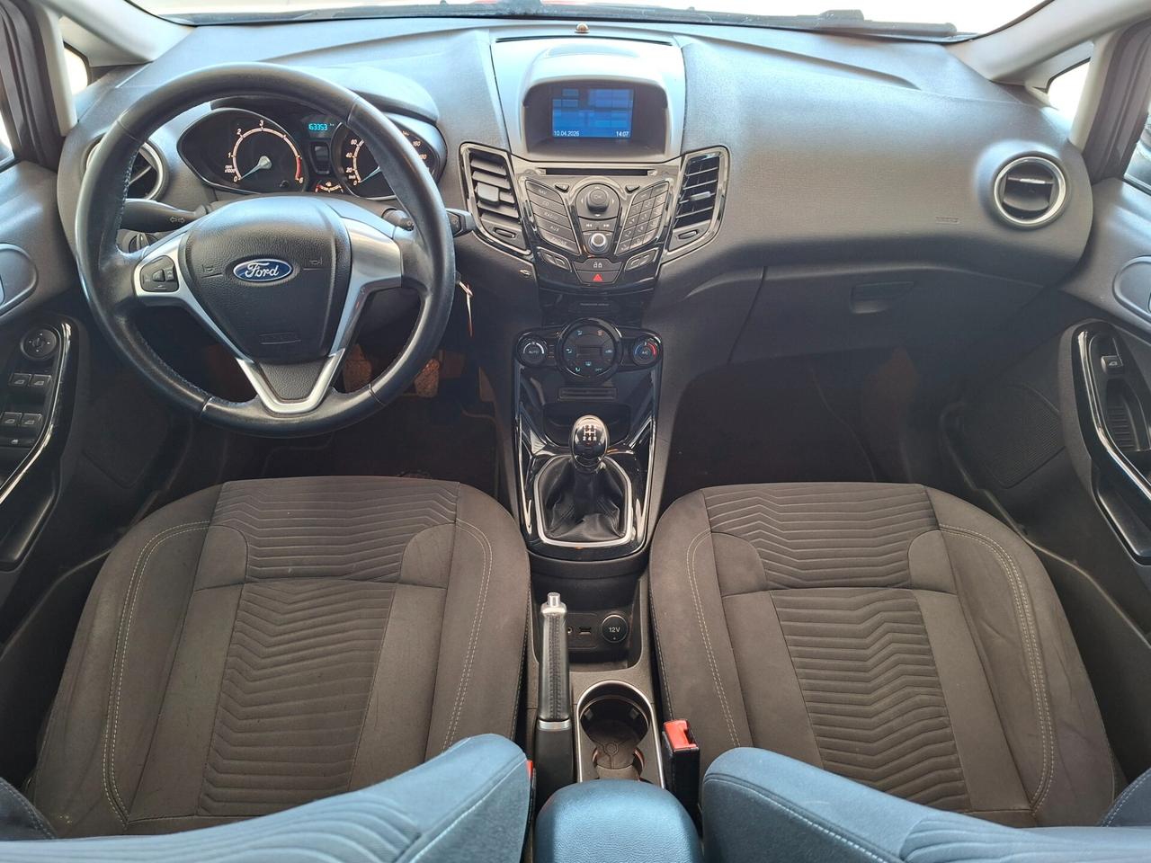 Ford Fiesta 1.5 TDCI / CINGHIA FATTA / DA NEOPATENTATI