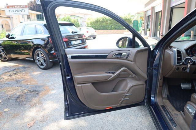 PORSCHE Cayenne 4.0 S Diesel 21" Panorama SOSPENSIONI UniPropietar