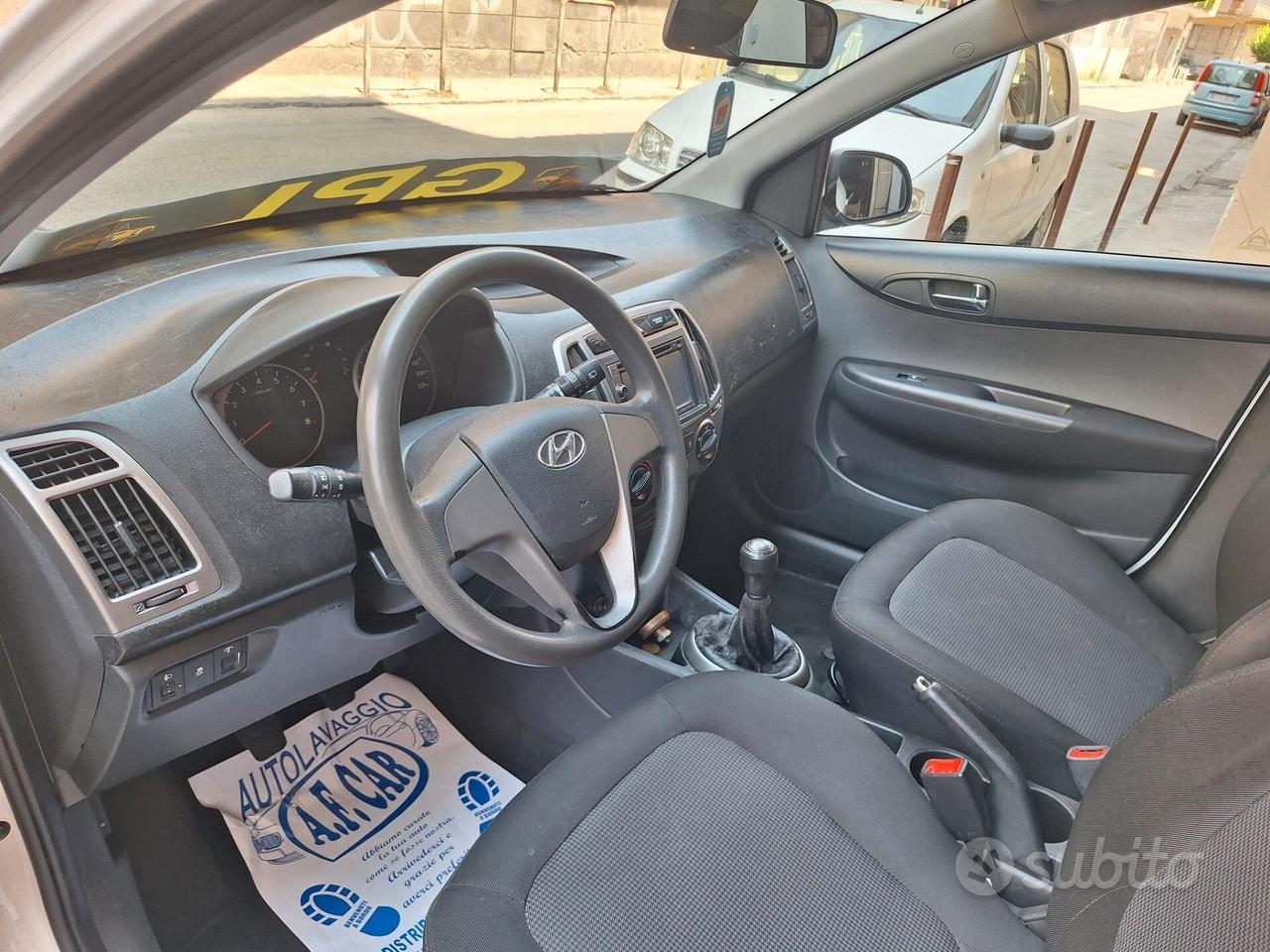 Hyundai i20 1.2 5p. Econext Sound Edition