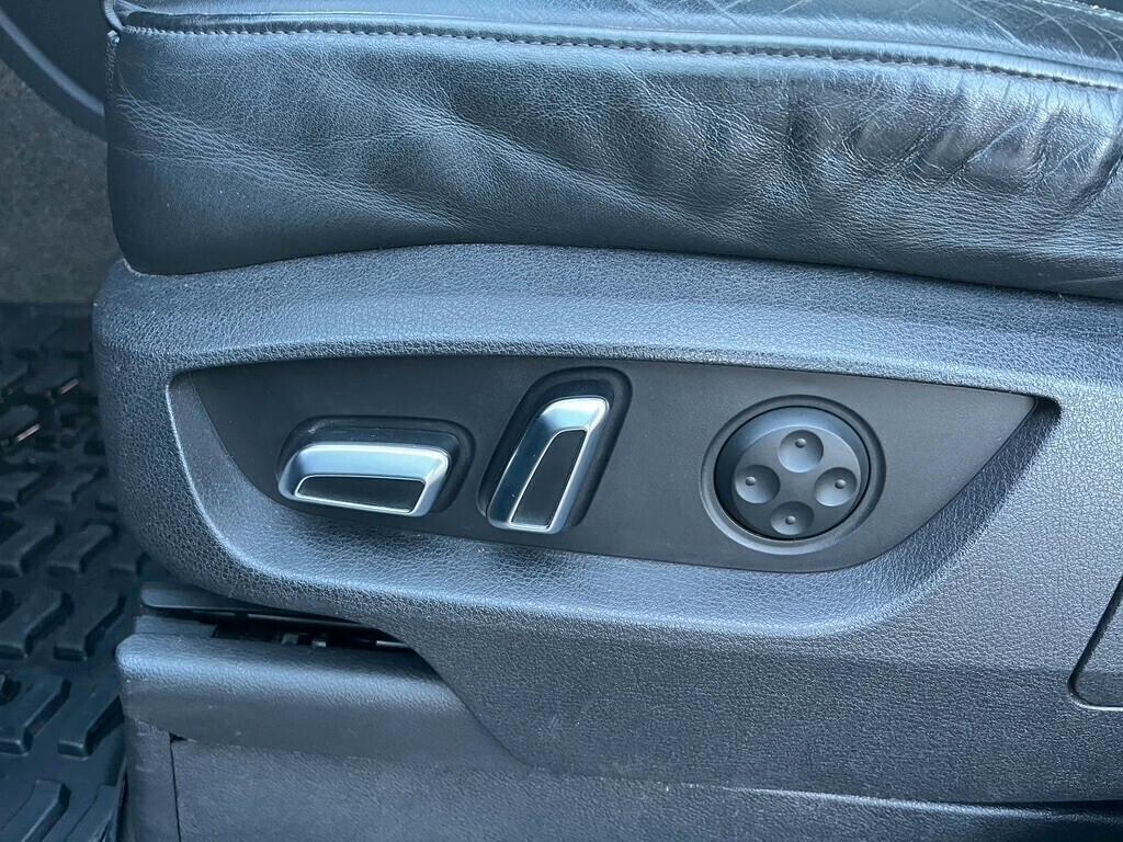 Audi Q7 3.0 V6 TDI 233CV quattro tiptronic S-LINE