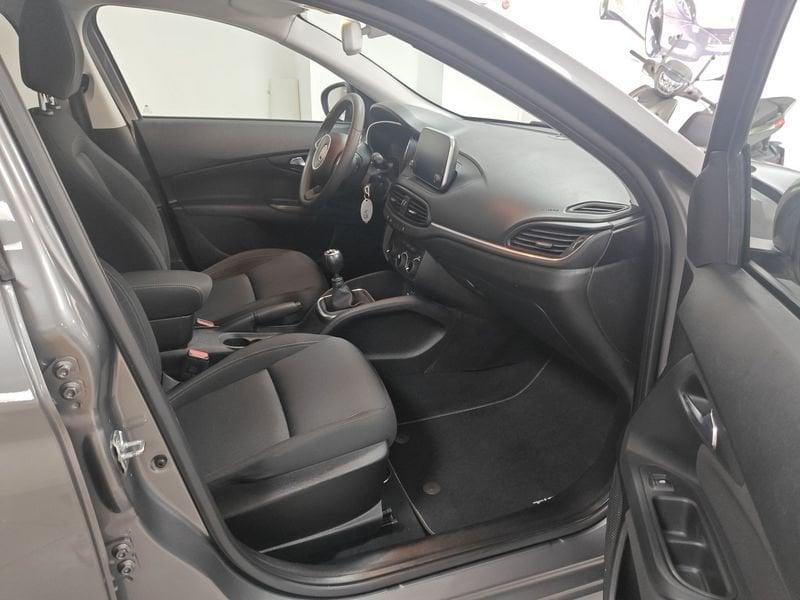FIAT Tipo Tipo 5p 1.6 mjt Easy Business s&s 120cv my19
