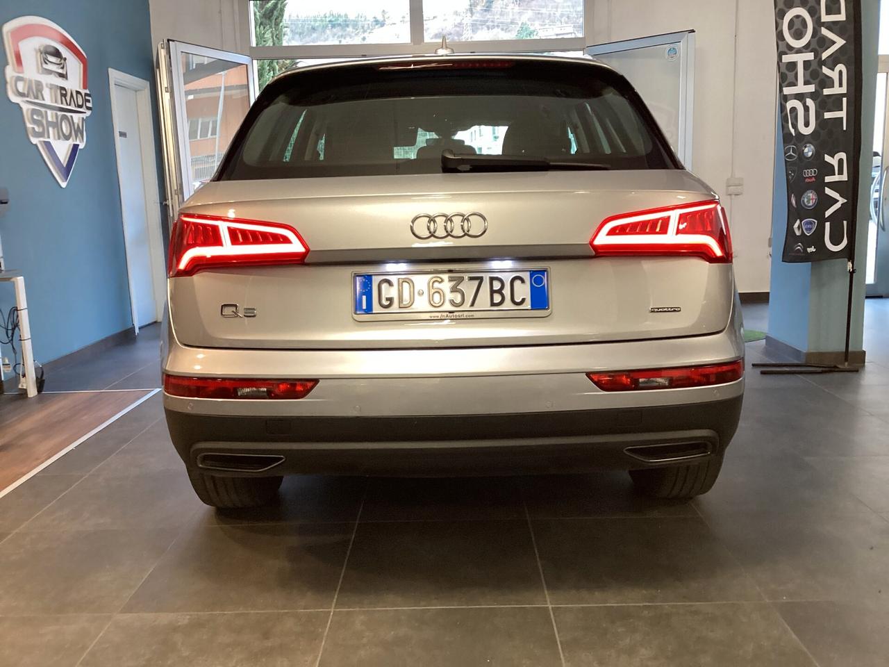 Audi Q5 35 TDI quattro S tronic Business